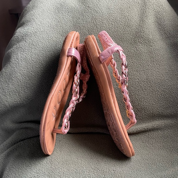 Sandals - Picture 3 of 5